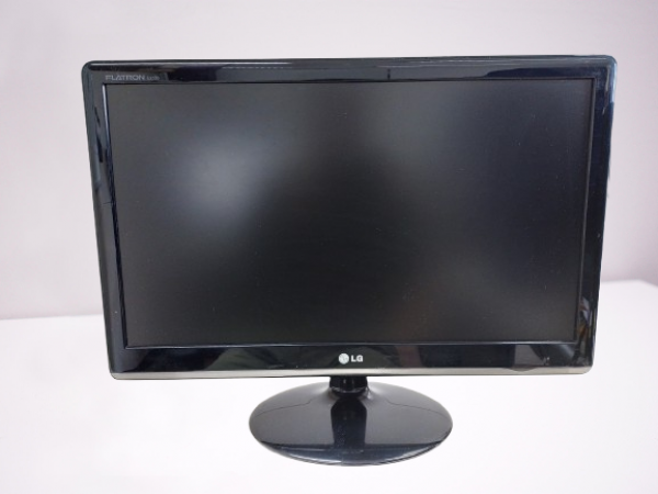 LG Flatron E2350VR-SN 23 Zoll Monitor, 60 Hz, DVI, VGA, HDMI